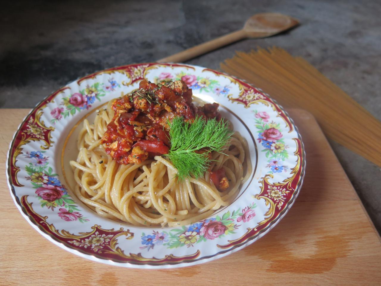 Spaghetti mit Tofu-Bolognese - Rezept | Animal Rights Switzerland